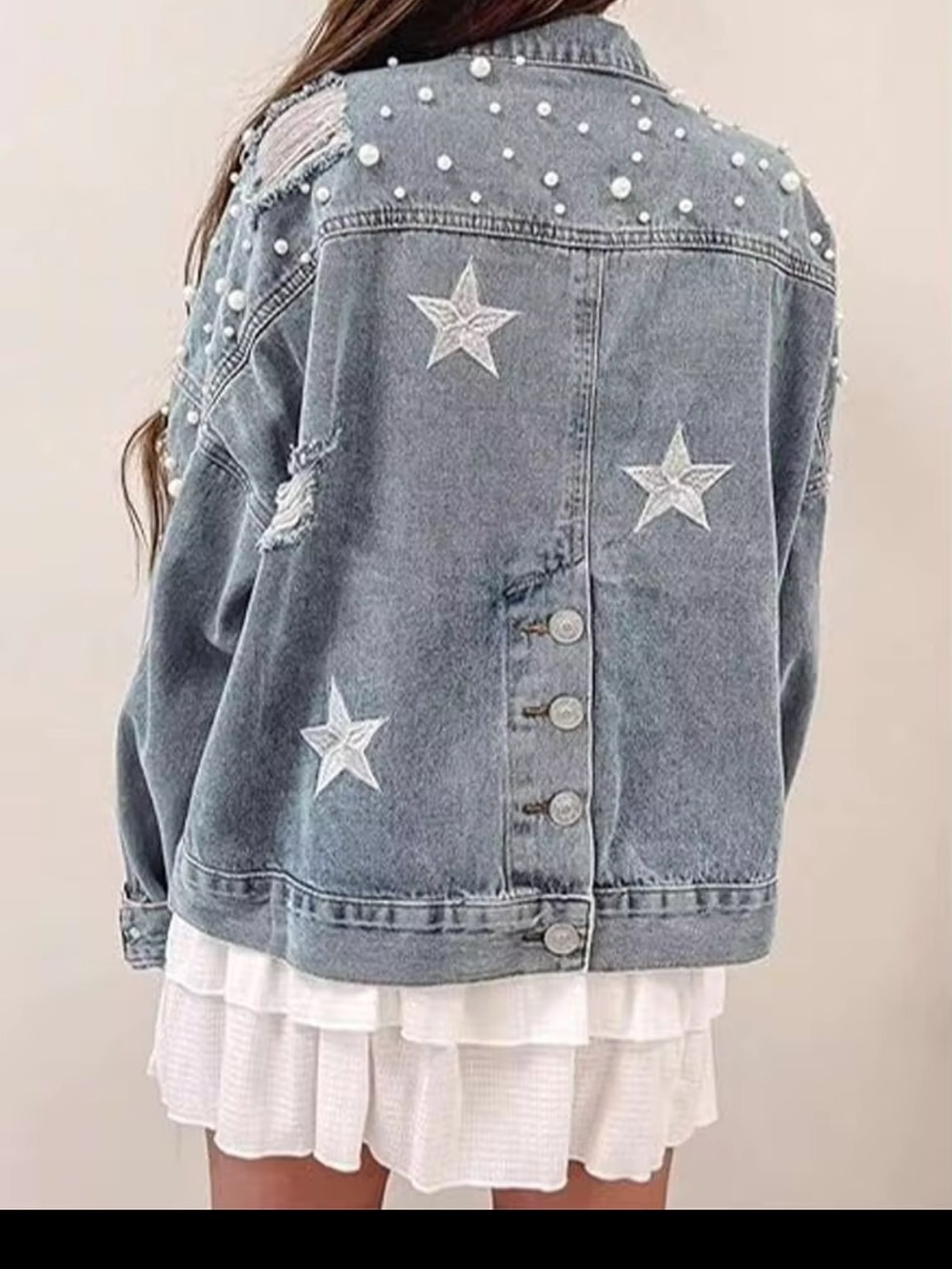 Women's Pearl-Embellished Light Wash Denim Jacket - Picture 6 of 7
